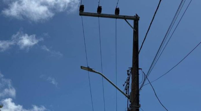 Prefeito de Penha cobra CELESC por quedas e oscilações de energia no município
