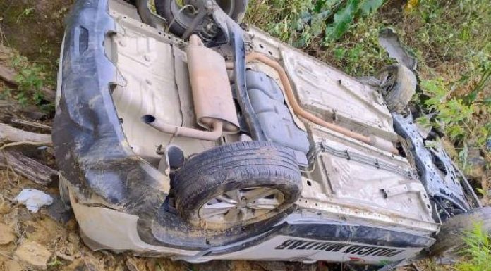 Viatura da PM despenca de 50 metros de altura durante ocorrência