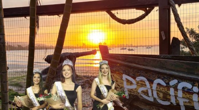 12 candidatas disputam o título de Rainha da Festa do Marisco no Pacífico Bar nesta quarta-feira (11)