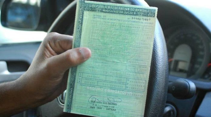 IPVA? Só Pela Internet! Moradores de Penha reclamam após Detran deixar de emitir guias presencialmente