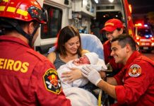 Bebê nasce em casa e bombeiros prestam atendimento no Itacolomi em Balneário Piçarras