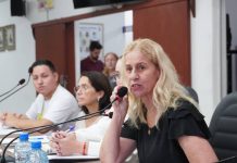 Câmara de Penha reúne cerca de 100 pessoas em audiência pública sobre educação especial