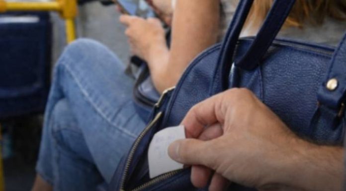 Polícia afirma ter o nome do suspeito de ser o “tarado do pé” que age dentro do ônibus em SC