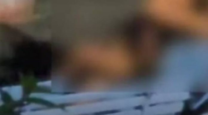 QUARESMA! Casal faz sexo em espaço religioso