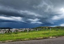 Frente fria chega na sexta e pode trazer temporais para Santa Catarina