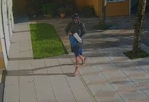 ESSE NÃO TEM PREGUIÇA Homem arromba portão de residência em Piçarras para roubar às 7h30 da manhã