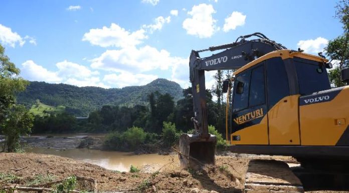Governo do Estado lança editais que somam R$ 32,5 milhões para obras de melhoramento fluvial no Alto Vale