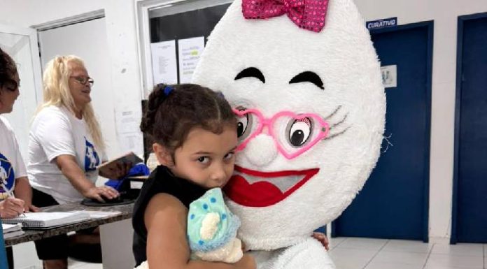 Mais de 640 moradores são vacinados contra a influenza no Dia D em Penha