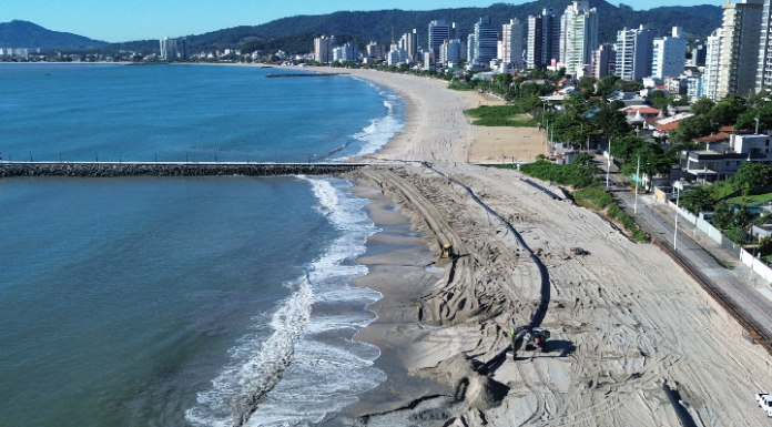 Megaobra de alargamento da Praia Central será concluída nesta sexta-feira (10)