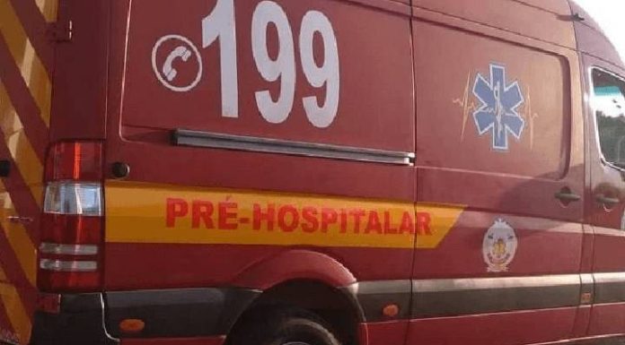 COLISÃO ENTRE MOTOS DEIXA JOVEM EM ESTADO GRAVE EM PENHA DURANTE A NOITE