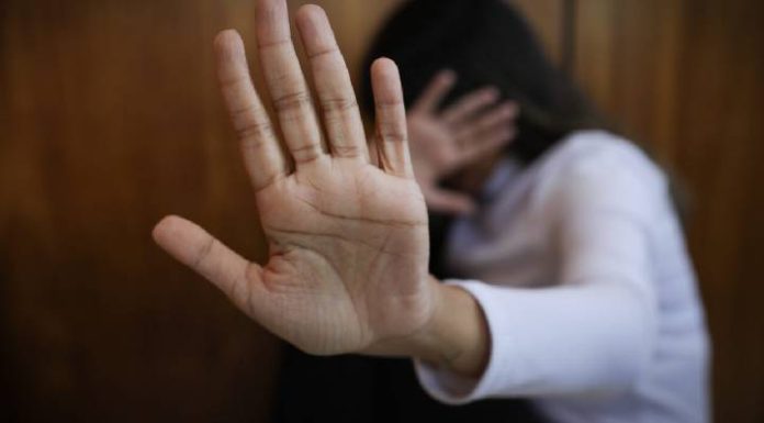 TERROR DENTRO DE CASA: homem ameaça mutilar vagina da companheira após recusa de sexo e acaba preso