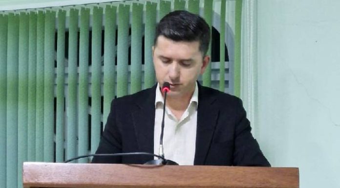 Presidente da Avevi se manifesta contra sugestão de deputado de transformar vereadores em “conselheiros”