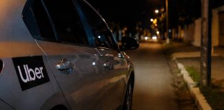 Motorista de aplicativo é rendida em assalto durante corrida na madrugada em Balneário Piçarras; carro é recuperado horas depois