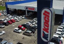 KOCH SAI NA FRENTE E ADOTA ESCALA 5X2 DE TRABALHO EM CIDADE DE SC