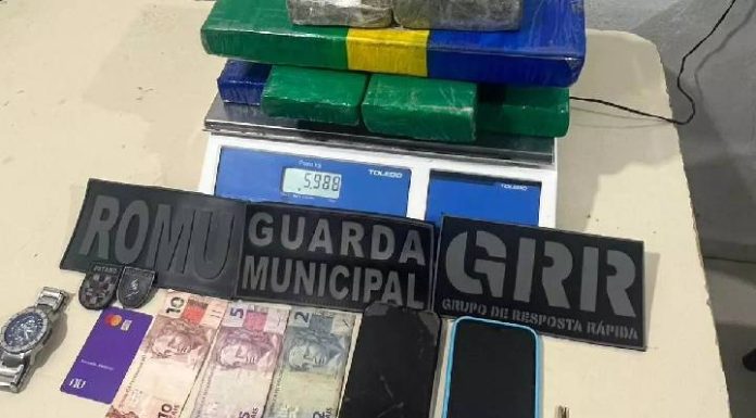 Homem é preso com 6 kg de maconha em Itapema após abordagem por transporte irregular de criança