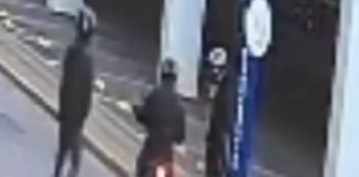 Idoso tem arma apontada na cabeça e perde moto em assalto violento em Itapema