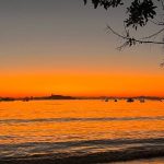 Pôr do Sol com Fé promete emocionar na Praia do Cascalho em Penha dia 16 de maio