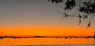 Pôr do Sol com Fé promete emocionar na Praia do Cascalho em Penha dia 16 de maio