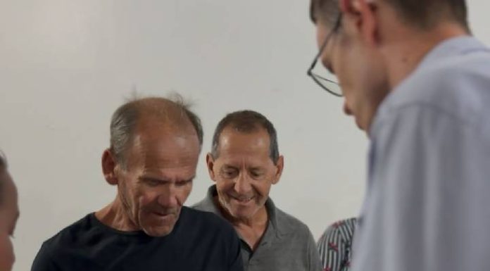 Penha entrega primeiros geolocalizadores aos pescadores artesanais