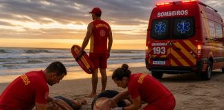 Susto no feriado mobiliza bombeiros após afogamento na Praia do Ervino em São Francisco do Sul
