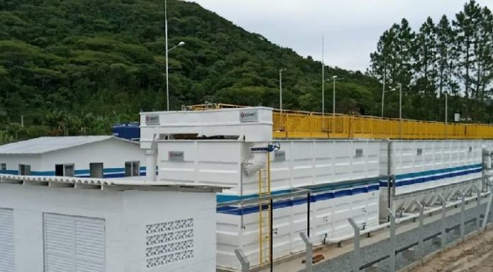 Água tratada é proteção essencial à saúde garantida pela Águas de Penha