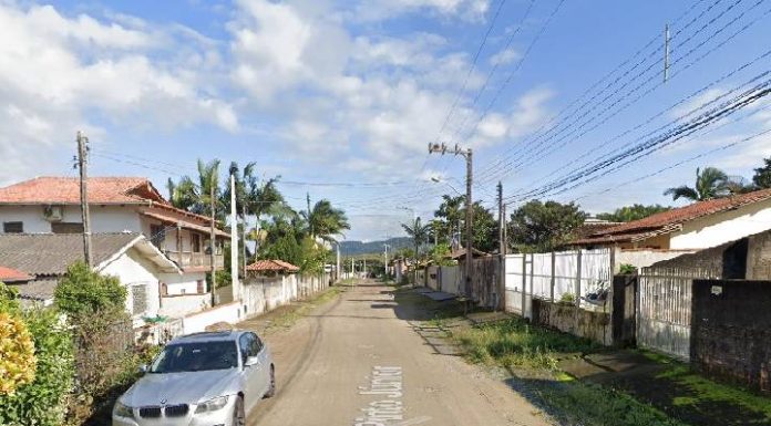 Prefeito Luizinho assina ordem de serviço para pavimentação da Rua João Pinto Júnior, no Gravatá
