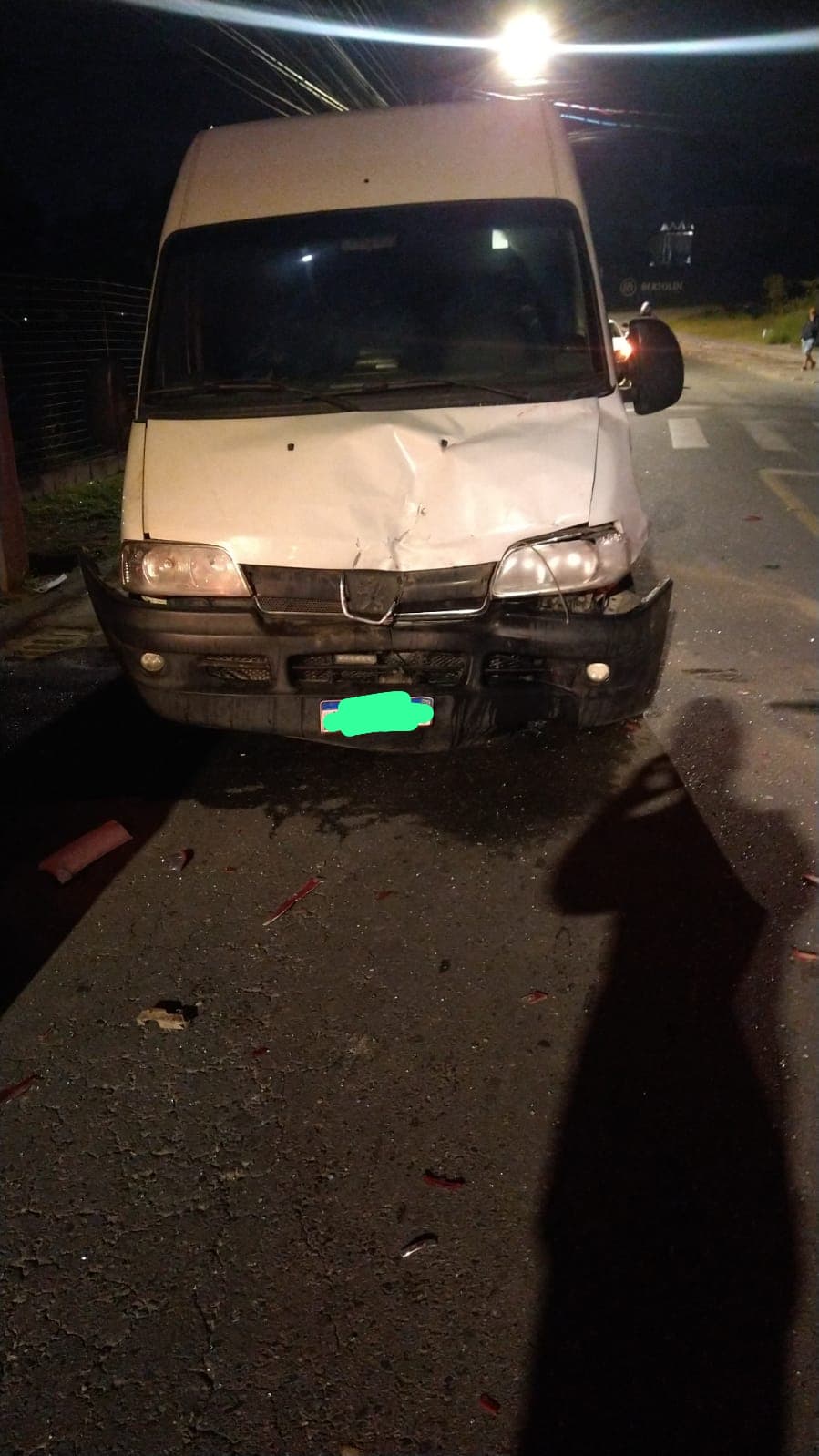 Grave acidente em Penha deixa menina de 11 anos gravemente ferida após colisão entre van e carro 1 WhatsApp Image 2026 05 31 at 02.02.51