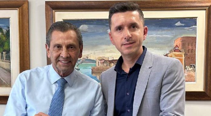 Presidente da Avevi entrega ofício e busca apoio na Alesc contra possível restrição ao glifosato