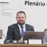 Diego Matiello propõe benefício municipal para famílias atípicas de baixa renda em Penha