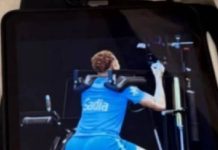 Casamento termina após esposa flagrar marido se masturbando com foto de Neymar