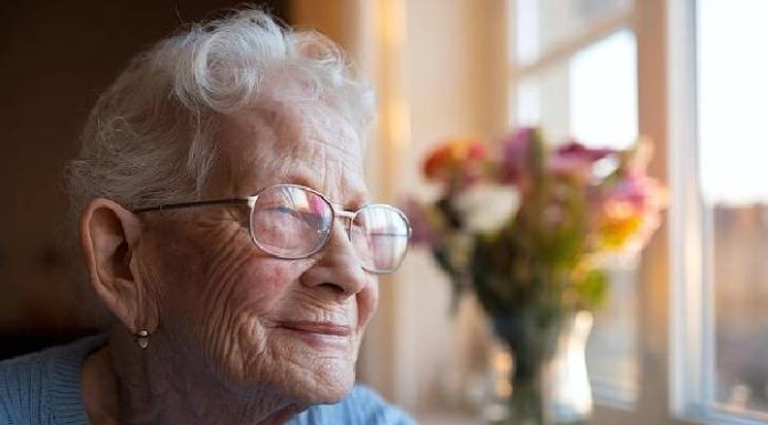 Justiça anula multa aplicada a idosa de 98 anos por falha grave da Prefeitura de Penha