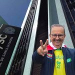 FRAUDE Justiça barra divulgação de pesquisa para governador de SC com votos até do Maranhão