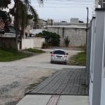 ALERTA EM PIÇARRAS Suspeito em carro fechado teria perseguido estudantes e tentado abordar adolescente após saída de escola