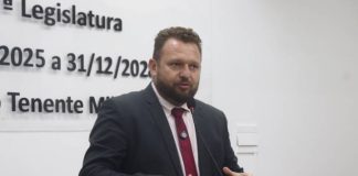 Diego Matiello assume a Presidência da Câmara de Penha após sucessão prevista no Regimento Interno