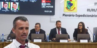 JUDAS? Voto decisivo do vereador Serginho em candidata apoiada pelo governo enfraquece oposição