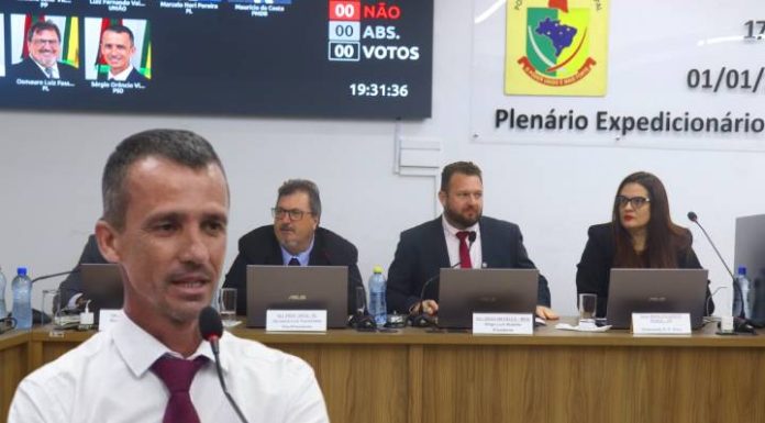 JUDAS? Voto decisivo do vereador Serginho em candidata apoiada pelo governo enfraquece oposição