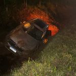 Ex-prefeito de Navegantes sofre acidente na BR-101 após carro aquaplanar durante forte chuva