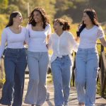 Projeto social de Itajaí pede ajuda da comunidade para vender 550 rifas e realizar festa de 15 anos para jovens da cidade