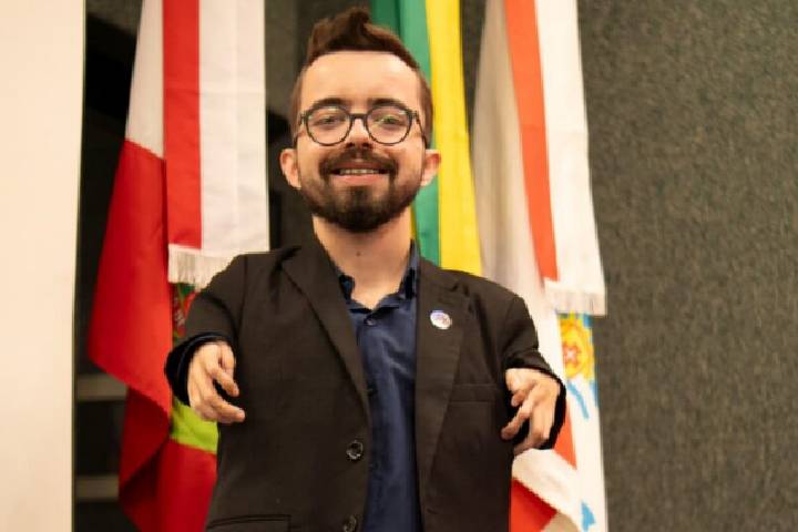 Morador de Balneário Piçarras entra na disputa por vaga na Assembleia Legislativa de Santa Catarina