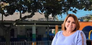 Vereadora Dalva Teixeira cobra explicações sobre cobertura de quadras em duas escolas de Balneário Piçarras