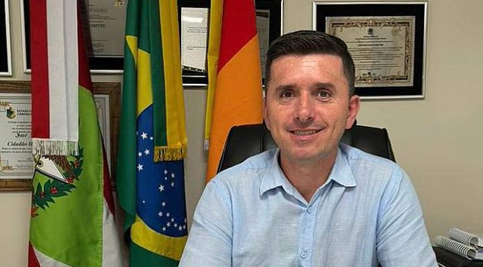 Presidente da AVEVI defende debate sobre traçado da Via Mar e impactos no trânsito regional