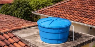 Você sabia que, em Penha, é obrigação do morador ter uma caixa d’água em casa?