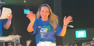 Carol Matos tem candidatura à Alesc oficializada pelo NOVO durante convenção estadual
