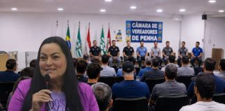 Agosto Lilás: vereadora Luciana Rodrigues promove roda de conversa com homens sobre o combate à violência contra a mulher em Penha