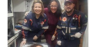 Bebê nasce dentro de ambulância do SAMU durante atendimento em Balneário Piçarras