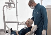 Programa Penha Sorridente já entregou 298 próteses dentárias em 2026