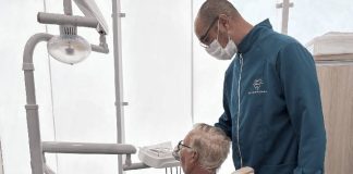 Programa Penha Sorridente já entregou 298 próteses dentárias em 2026