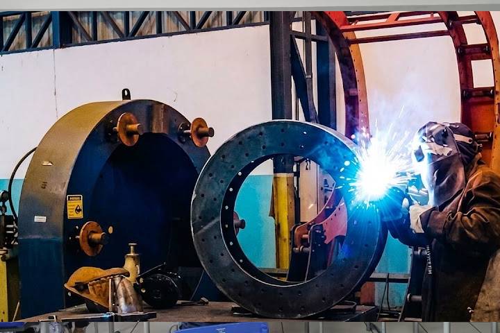ARXO abre vagas de emprego para diferentes áreas em Balneário Piçarras