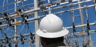 Balneário Piçarras terá desligamentos de energia em outubro; veja ruas e horários