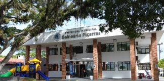 COMUNICADO: Prefeitura de Balneário Piçarras terá feriado nacional nesta segunda-feira (12)